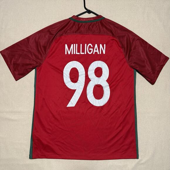 Portugal Nike Jersey Mens Size Large Red 2018 Home Soccer Football - Picture 5 of 11